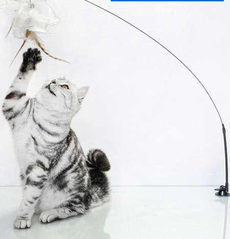 Jucărie pentru pisici cu pandantiv - mai multe modele