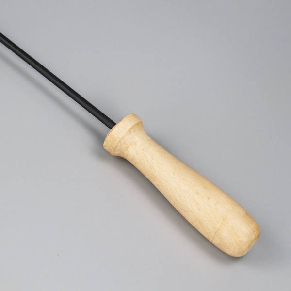 Kassimängu õngeritv sulgedega