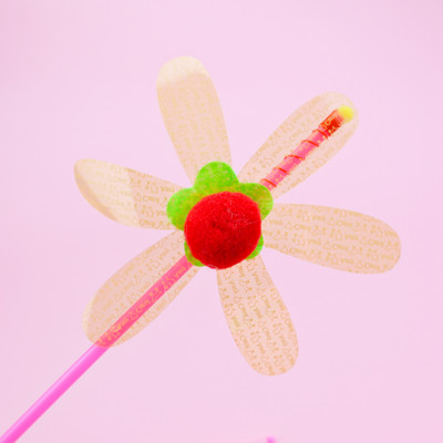 Undiță de pescuit tip jucărie pisică colorată