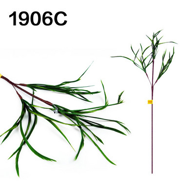Kassi mängupulk sulgedega
