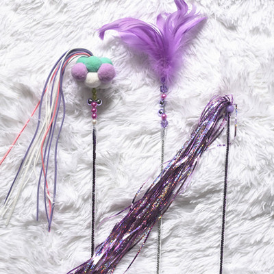 Jucărie pisică cu pene - mai multe modele