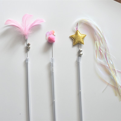 Jucărie pisică cu pene - mai multe modele