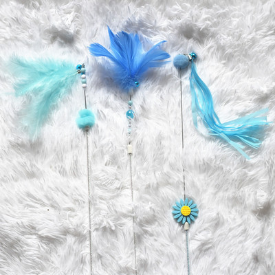 Jucărie pisică cu pene - mai multe modele