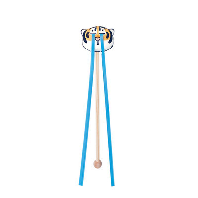 Jucărie din lemn tip undiță pentru pisici