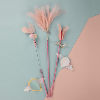 Igračka za mačke s različitim privjescima