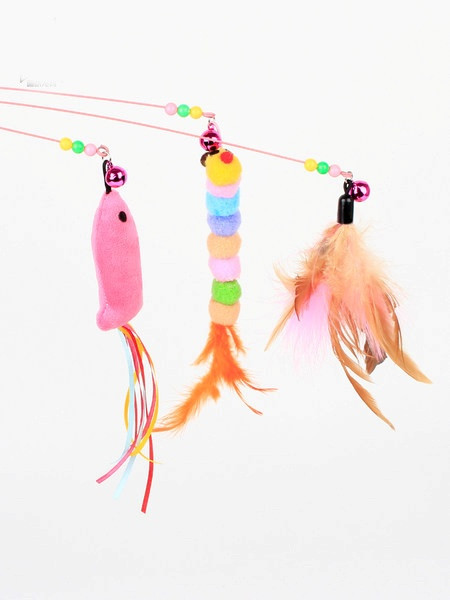 Καλάμι για παιχνίδι γάτας με διαφορετικά μενταγιόν