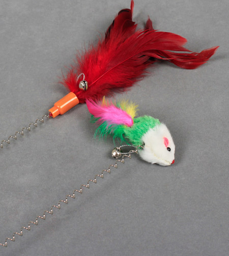 Jucărie pentru pisici cu pene și culori diferite