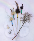 Igračka mačka s perom - tri modela