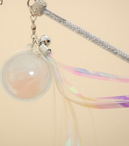 Παιχνίδι για γάτες με μενταγιόν