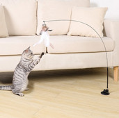 Mačka igračka zvono s perjem