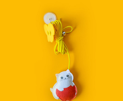 Κρεμαστό παιχνίδι για γάτες