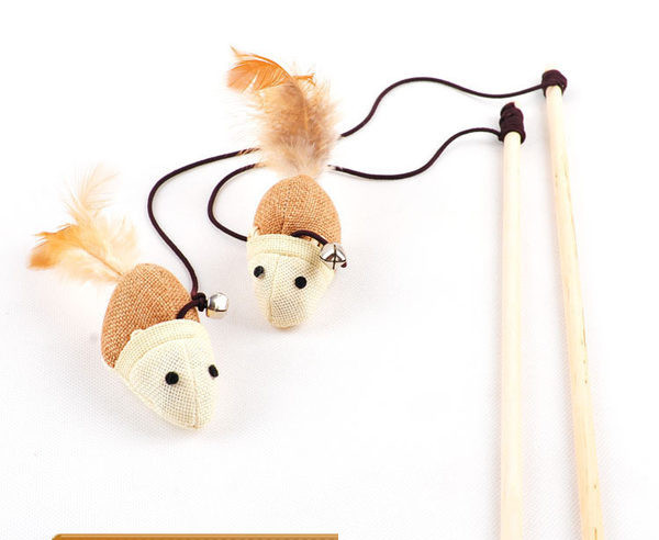 Žaislinė meškerė katėms - su skirtingais pakabučiais