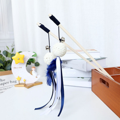 Mänguõng kassidele koos ripatsiga