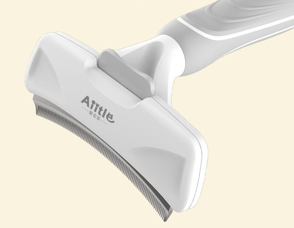 Mājdzīvnieku tīrīšanas birste