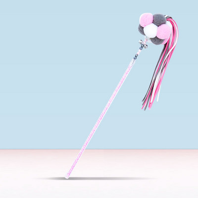 Diferite modele de undiță tip jucărie pentru pisici