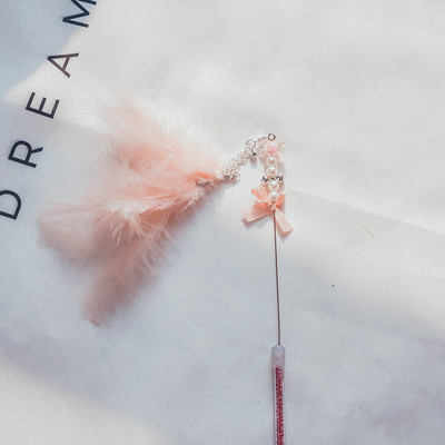 Kassi mänguasi sulgedega - 1 või 3 tükki