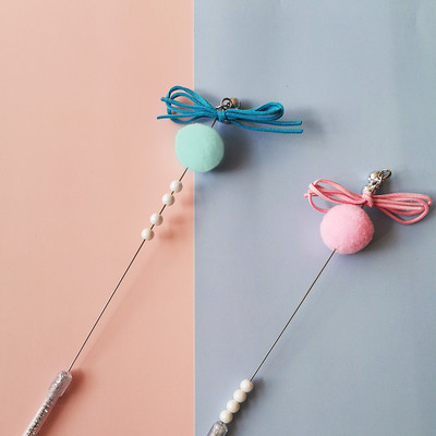 Diferite modele de jucărie pentru pisici cu pene de undiță