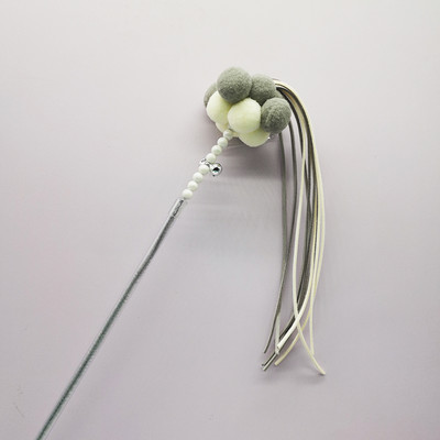 Diferite modele de jucărie pentru pisici cu pene de undiță