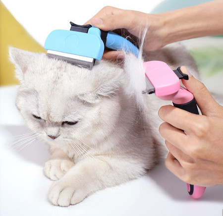 Češalj za češljanje kućnih ljubimaca