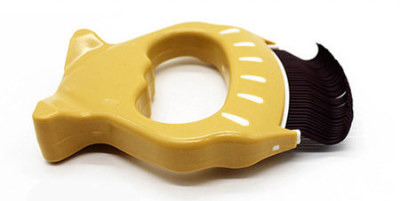 Pieptene pentru pisici cu maner in trei culori