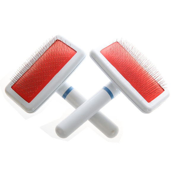 Perie de plastic sau mănușă de pisică pentru îndepărtarea părului