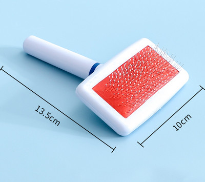 Pieptene pentru pieptănarea pisicilor