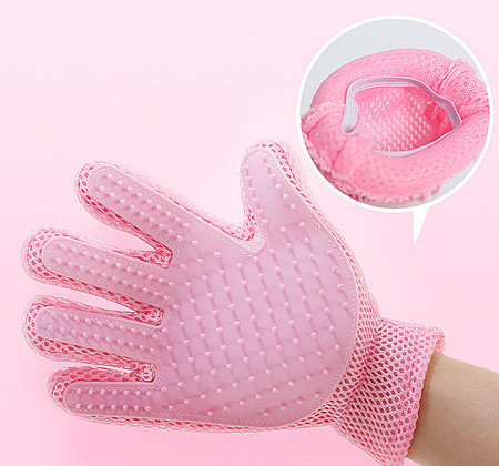 Mănușă pentru pieptănat pisici