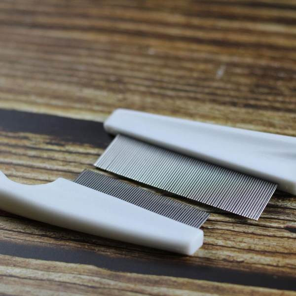 Pieptene pentru animale de companie - cu freze metalice