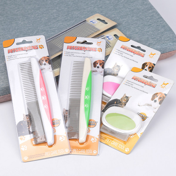 Perie sau pieptene pentru părul de pisică