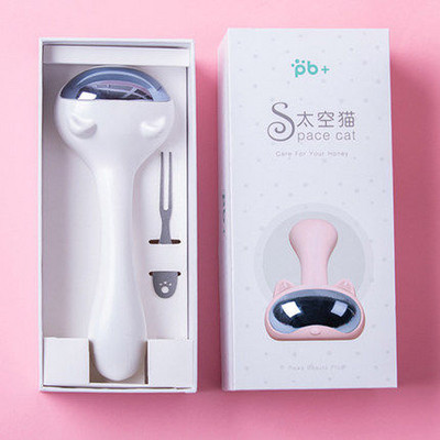 Kamm pikakarvalisele kassile