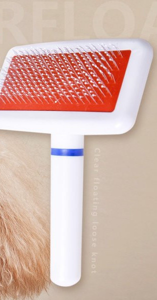 Perie pentru păr de pisică