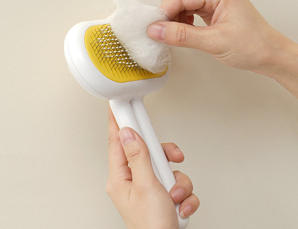 Perie pentru pisici in doua culori