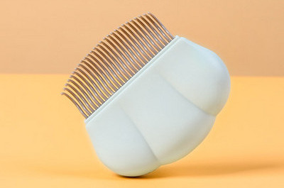 Kamm kasside kammimiseks