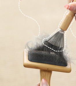 Perie de lemn pentru îngrijirea zilnică - pentru pisici