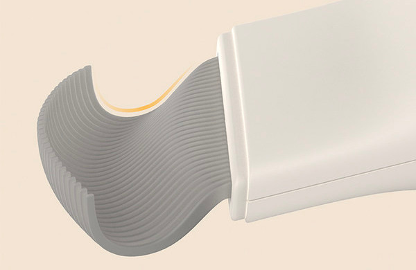 Pieptene pentru pieptănarea pisicilor