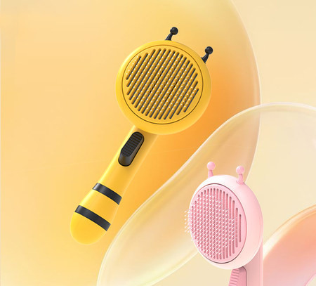 Perie potrivită pentru pieptănarea animalelor de companie