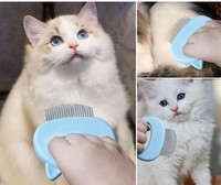 Pieptene pentru curățarea părului de pisică moartă