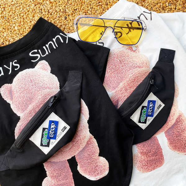 Bluza cu buzunar pentru caini