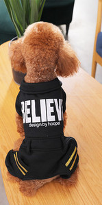 Salopeta cu nasturi pentru caini