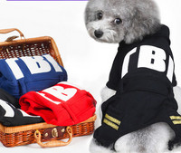 Salopeta cu nasturi pentru caini