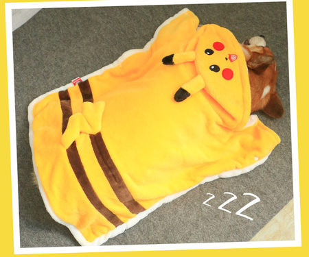 Halat de baie cu gluga pentru caini in doua culori