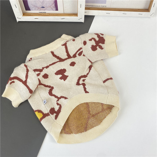 Kootud aplikatsiooniga koerakampsun