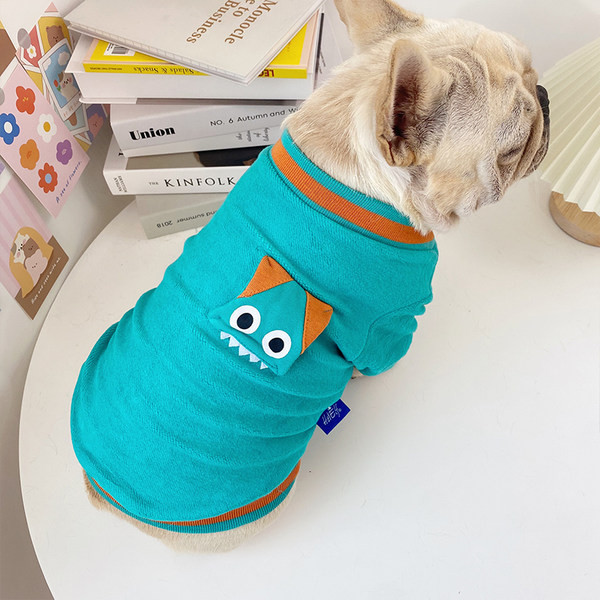 Haine colorate cu element 3D pentru câini