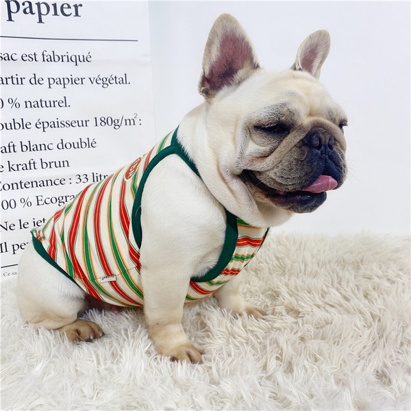 Corp pentru caini in trei culori