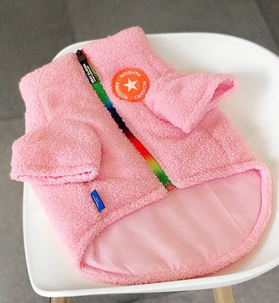 Geacă modernă în stil cățeluș cu fermoar și broderie