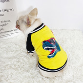 Jacheta pentru caini in trei culori si aplicatie