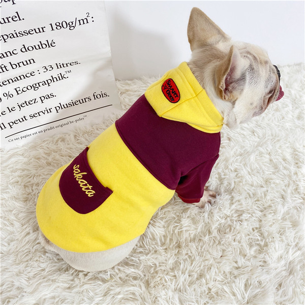 Haina pentru caini cu gluga