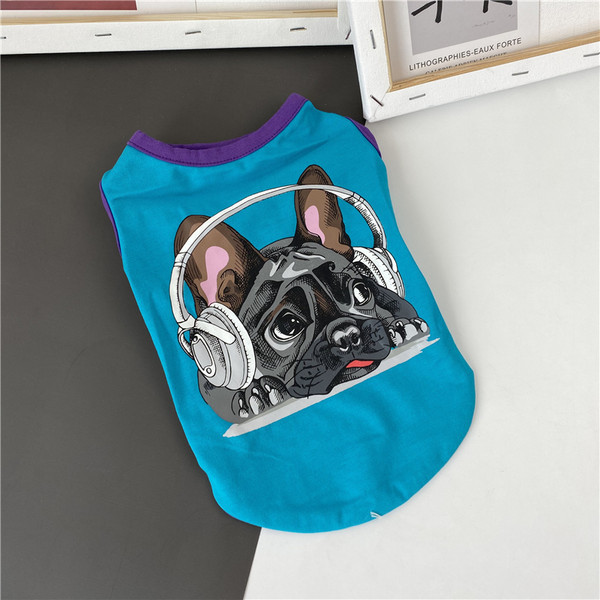 Haine cu aplicatie pentru caini