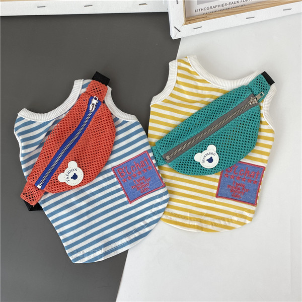 Vestă pentru câine în dungi cu geantă