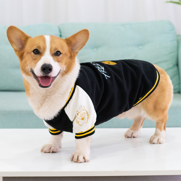 Geaca cu nasturi pentru caini